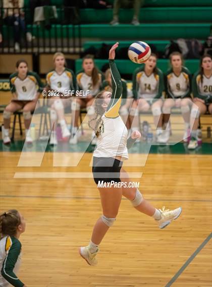 Thumbnail 3 in First Colonial @ Cox (VHSL Class 5 State Semifinal) photogallery.