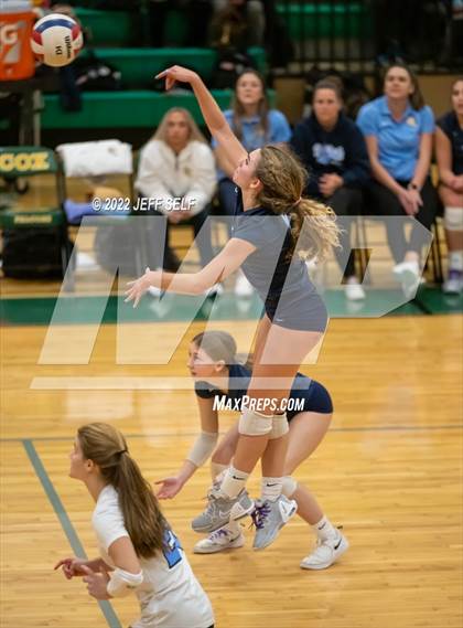 Thumbnail 3 in First Colonial @ Cox (VHSL Class 5 State Semifinal) photogallery.