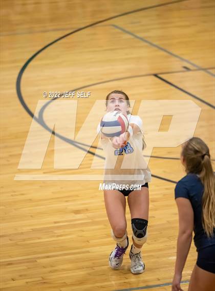 Thumbnail 2 in First Colonial @ Cox (VHSL Class 5 State Semifinal) photogallery.