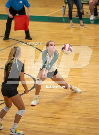 Thumbnail 1 in First Colonial @ Cox (VHSL Class 5 State Semifinal) photogallery.