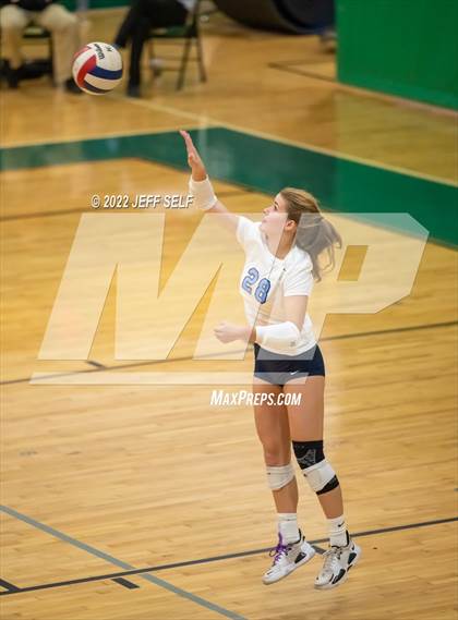 Thumbnail 2 in First Colonial @ Cox (VHSL Class 5 State Semifinal) photogallery.