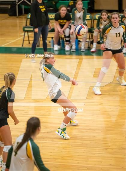 Thumbnail 1 in First Colonial @ Cox (VHSL Class 5 State Semifinal) photogallery.