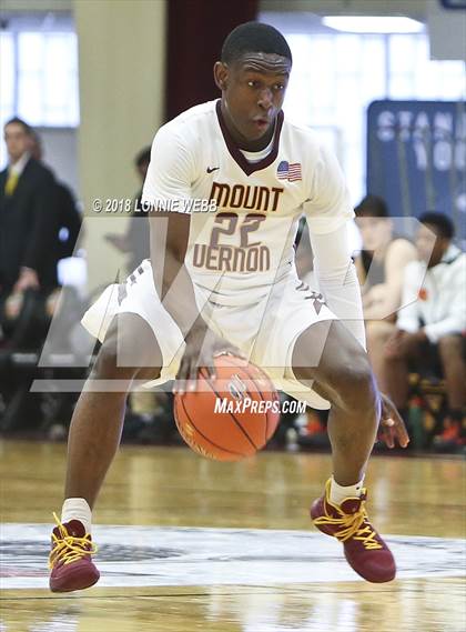 Thumbnail 1 in Webster Groves vs. Mt. Vernon (Spalding Hoophall Classic) photogallery.