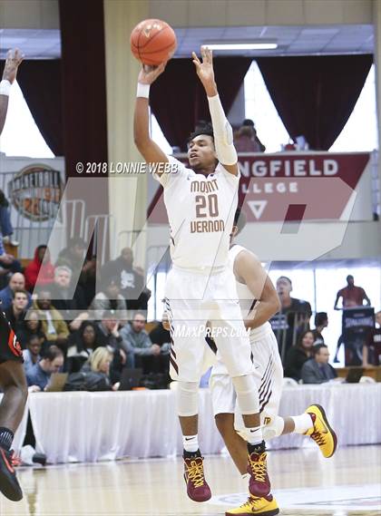 Thumbnail 2 in Webster Groves vs. Mt. Vernon (Spalding Hoophall Classic) photogallery.