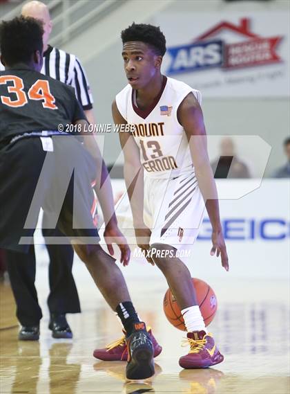 Thumbnail 1 in Webster Groves vs. Mt. Vernon (Spalding Hoophall Classic) photogallery.