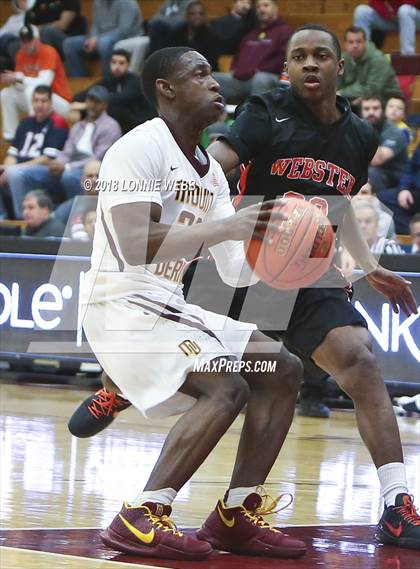 Thumbnail 1 in Webster Groves vs. Mt. Vernon (Spalding Hoophall Classic) photogallery.