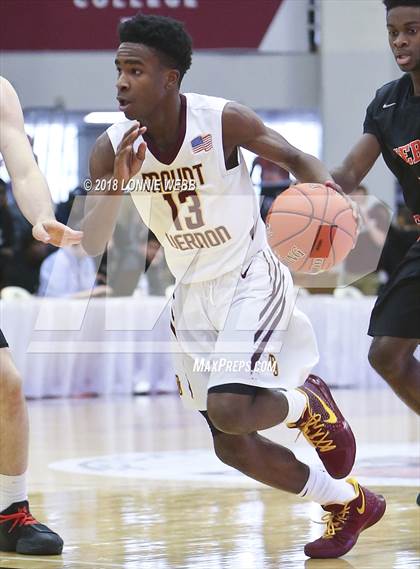 Thumbnail 3 in Webster Groves vs. Mt. Vernon (Spalding Hoophall Classic) photogallery.