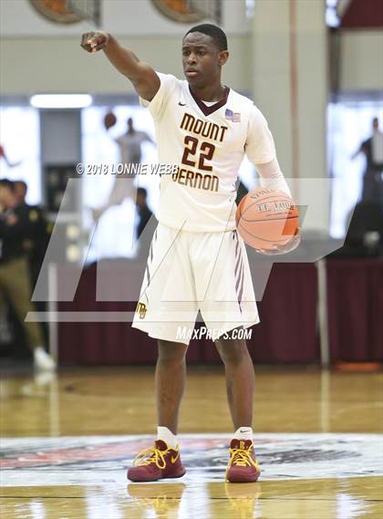 Thumbnail 1 in Webster Groves vs. Mt. Vernon (Spalding Hoophall Classic) photogallery.