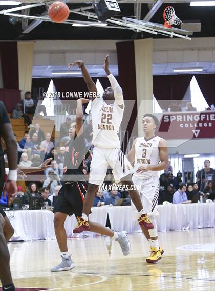 Thumbnail 3 in Webster Groves vs. Mt. Vernon (Spalding Hoophall Classic) photogallery.