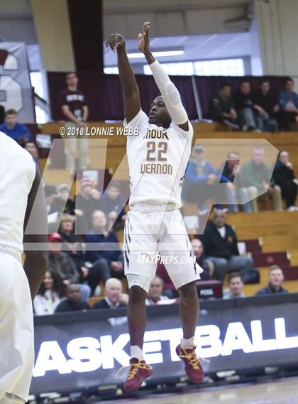 Thumbnail 3 in Webster Groves vs. Mt. Vernon (Spalding Hoophall Classic) photogallery.