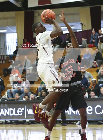 Thumbnail 1 in Webster Groves vs. Mt. Vernon (Spalding Hoophall Classic) photogallery.