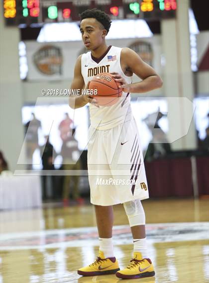 Thumbnail 1 in Webster Groves vs. Mt. Vernon (Spalding Hoophall Classic) photogallery.