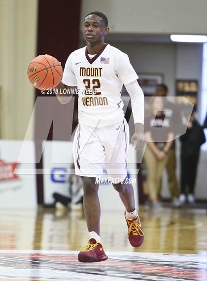 Thumbnail 3 in Webster Groves vs. Mt. Vernon (Spalding Hoophall Classic) photogallery.