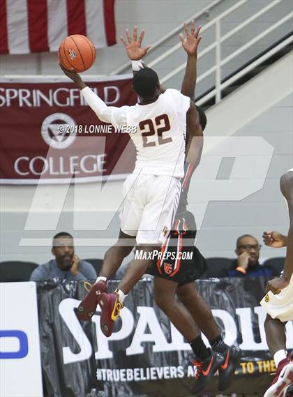 Thumbnail 2 in Webster Groves vs. Mt. Vernon (Spalding Hoophall Classic) photogallery.