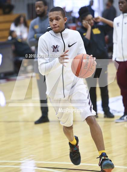 Thumbnail 3 in Webster Groves vs. Mt. Vernon (Spalding Hoophall Classic) photogallery.