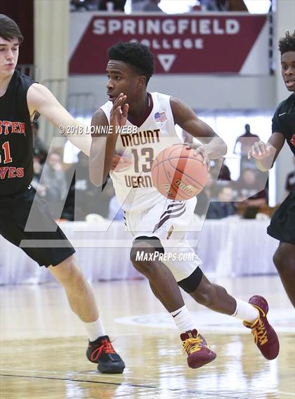 Thumbnail 1 in Webster Groves vs. Mt. Vernon (Spalding Hoophall Classic) photogallery.