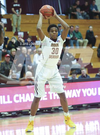 Thumbnail 1 in Webster Groves vs. Mt. Vernon (Spalding Hoophall Classic) photogallery.