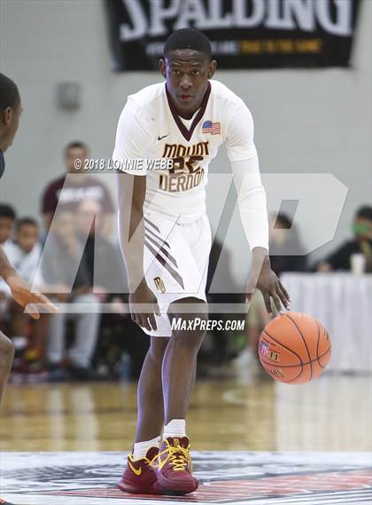 Thumbnail 3 in Webster Groves vs. Mt. Vernon (Spalding Hoophall Classic) photogallery.