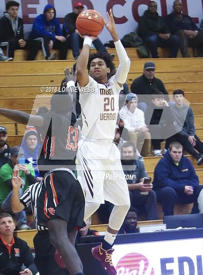 Thumbnail 3 in Webster Groves vs. Mt. Vernon (Spalding Hoophall Classic) photogallery.