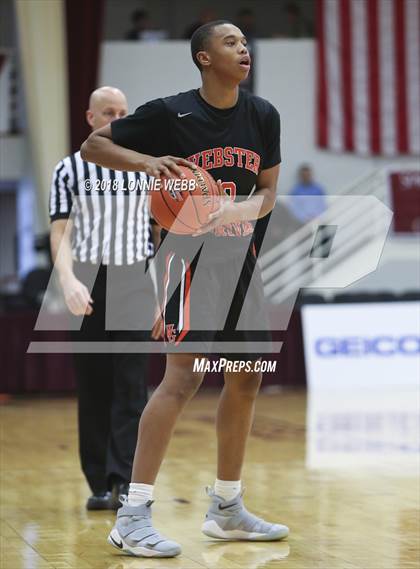 Thumbnail 2 in Webster Groves vs. Mt. Vernon (Spalding Hoophall Classic) photogallery.