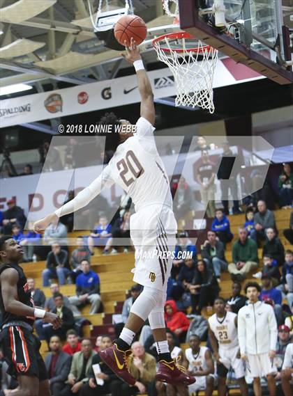 Thumbnail 2 in Webster Groves vs. Mt. Vernon (Spalding Hoophall Classic) photogallery.
