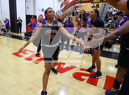 Thumbnail 1 in Lynwood vs. Etiwanda (CIF State 1-AA Regional Final) photogallery.