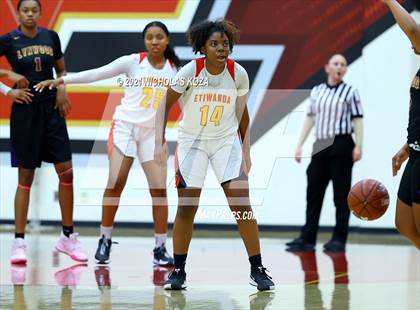 Thumbnail 2 in Lynwood vs. Etiwanda (CIF State 1-AA Regional Final) photogallery.