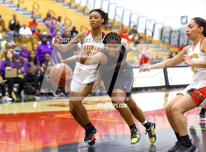 Thumbnail 1 in Lynwood vs. Etiwanda (CIF State 1-AA Regional Final) photogallery.