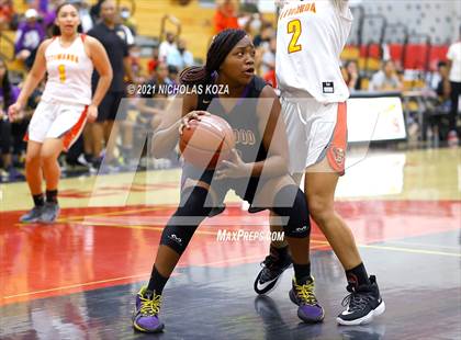 Thumbnail 3 in Lynwood vs. Etiwanda (CIF State 1-AA Regional Final) photogallery.