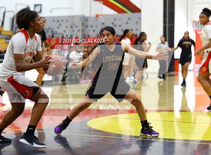 Thumbnail 2 in Lynwood vs. Etiwanda (CIF State 1-AA Regional Final) photogallery.