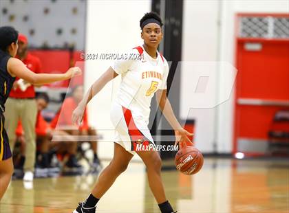 Thumbnail 1 in Lynwood vs. Etiwanda (CIF State 1-AA Regional Final) photogallery.