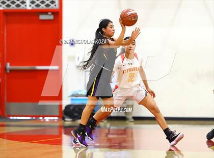 Thumbnail 3 in Lynwood vs. Etiwanda (CIF State 1-AA Regional Final) photogallery.