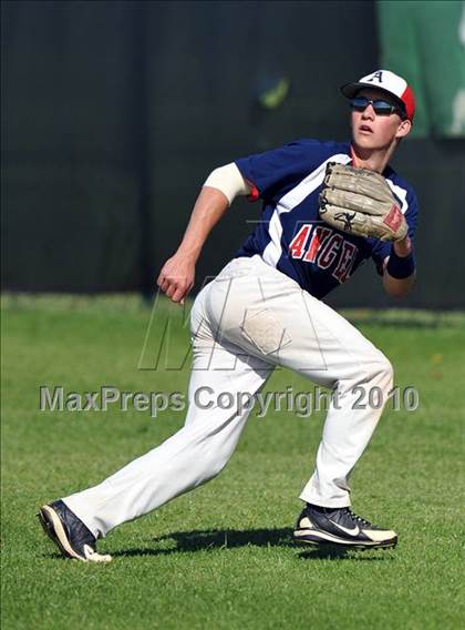 Thumbnail 1 in Dallas HSAA North @ Greenhill photogallery.
