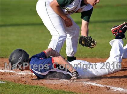 Thumbnail 2 in Dallas HSAA North @ Greenhill photogallery.