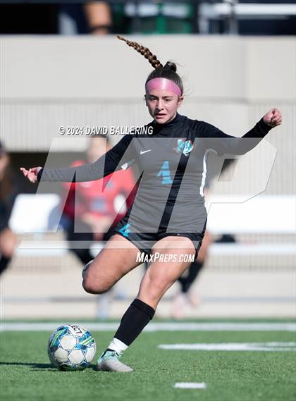 Thumbnail 3 in Nimitz vs Pebble Hills (Blue raider Invitational) photogallery.