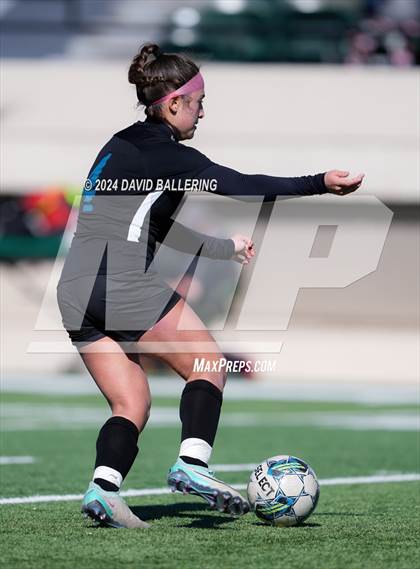 Thumbnail 2 in Nimitz vs Pebble Hills (Blue raider Invitational) photogallery.