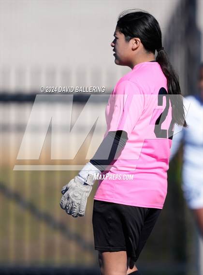 Thumbnail 3 in Nimitz vs Pebble Hills (Blue raider Invitational) photogallery.