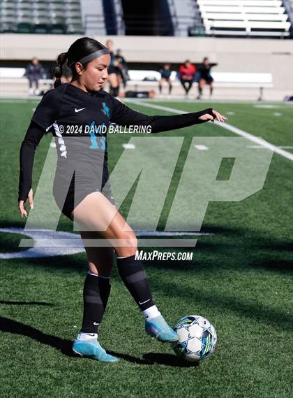 Thumbnail 3 in Nimitz vs Pebble Hills (Blue raider Invitational) photogallery.