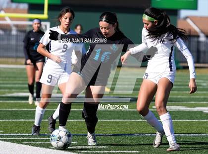 Thumbnail 3 in Nimitz vs Pebble Hills (Blue raider Invitational) photogallery.