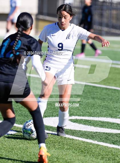 Thumbnail 3 in Nimitz vs Pebble Hills (Blue raider Invitational) photogallery.