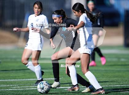 Thumbnail 2 in Nimitz vs Pebble Hills (Blue raider Invitational) photogallery.