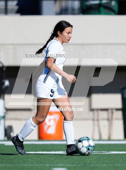 Thumbnail 3 in Nimitz vs Pebble Hills (Blue raider Invitational) photogallery.