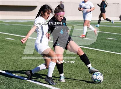 Thumbnail 3 in Nimitz vs Pebble Hills (Blue raider Invitational) photogallery.