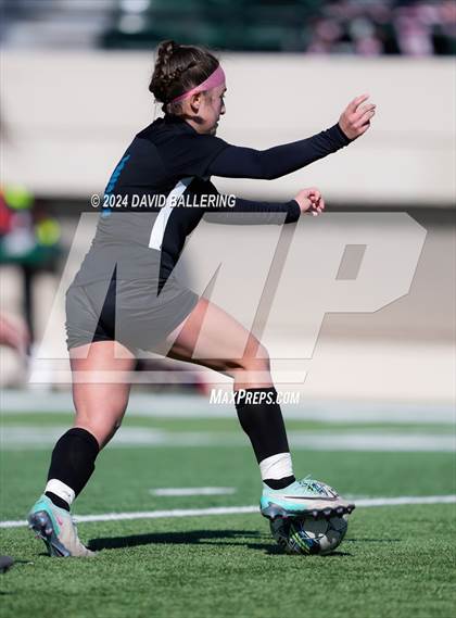 Thumbnail 3 in Nimitz vs Pebble Hills (Blue raider Invitational) photogallery.