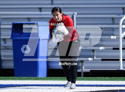 Thumbnail 3 in Nimitz vs Pebble Hills (Blue raider Invitational) photogallery.