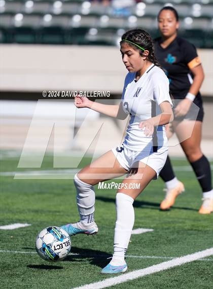 Thumbnail 2 in Nimitz vs Pebble Hills (Blue raider Invitational) photogallery.
