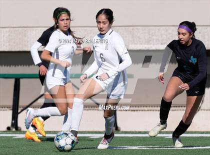 Thumbnail 3 in Nimitz vs Pebble Hills (Blue raider Invitational) photogallery.