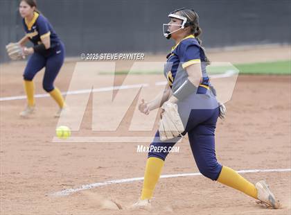 Thumbnail 3 in Payson @ Bourgade Catholic photogallery.