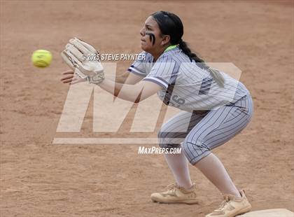 Thumbnail 3 in Payson @ Bourgade Catholic photogallery.