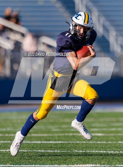 Thumbnail 3 in Massapequa vs. William Floyd (NYSPHSAA Division I Final) photogallery.
